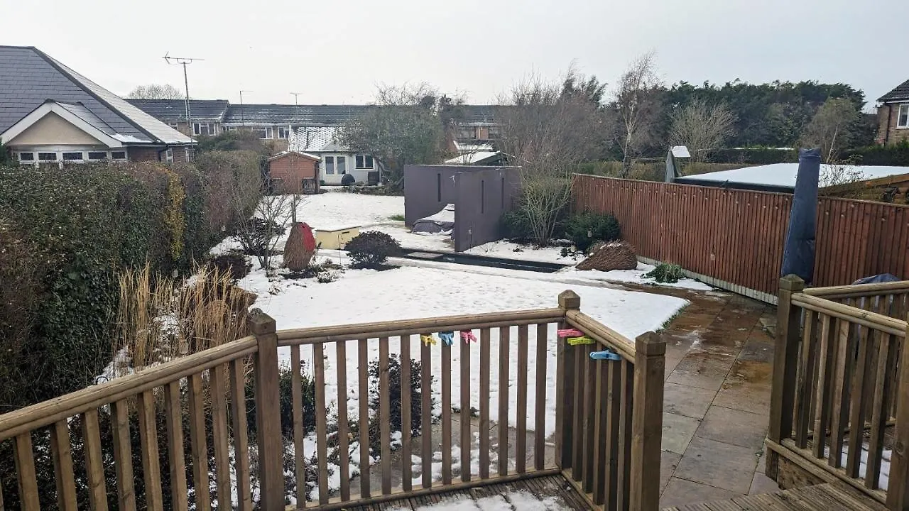 Villa Cheltenham Large House With Gym, Bar & Hot Tub Golden Valley